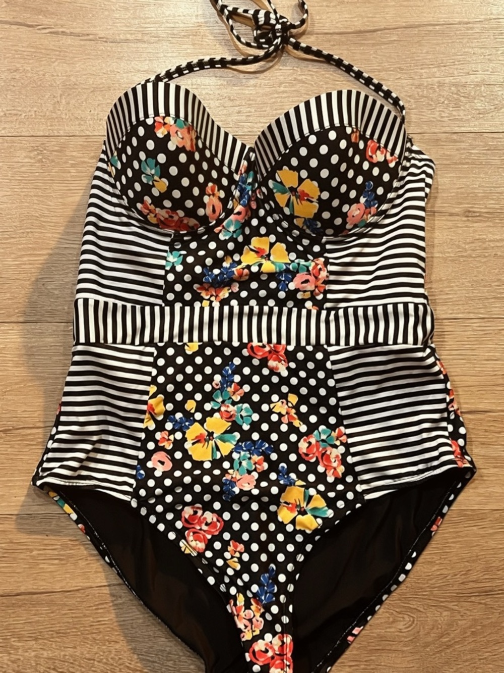 HighDive by Modcloth Retro Floral One Piece Swimsuit Size L - Picture 4 of 5